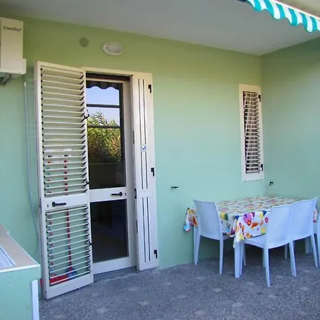 Residenza Europa 4 Posti Letto Baia By Nonsolomare Vacanze Srlu * Gallipoli