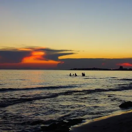 Daire Residenza Europa 4 Posti Letto Baia By Nonsolomare Vacanze Srlu