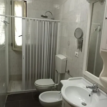Residenza Europa 4 Posti Letto Baia By Nonsolomare Vacanze Srlu