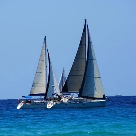 Daire Residenza Europa 4 Posti Letto Baia By Nonsolomare Vacanze Srlu