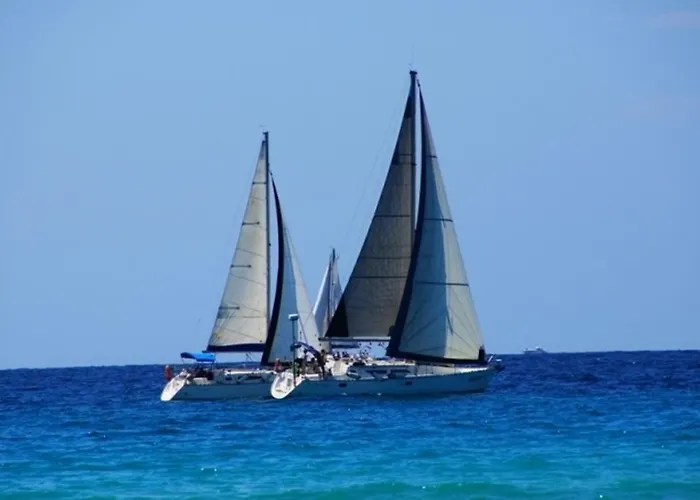 Daire Residenza Europa 4 Posti Letto Baia By Nonsolomare Vacanze Srlu